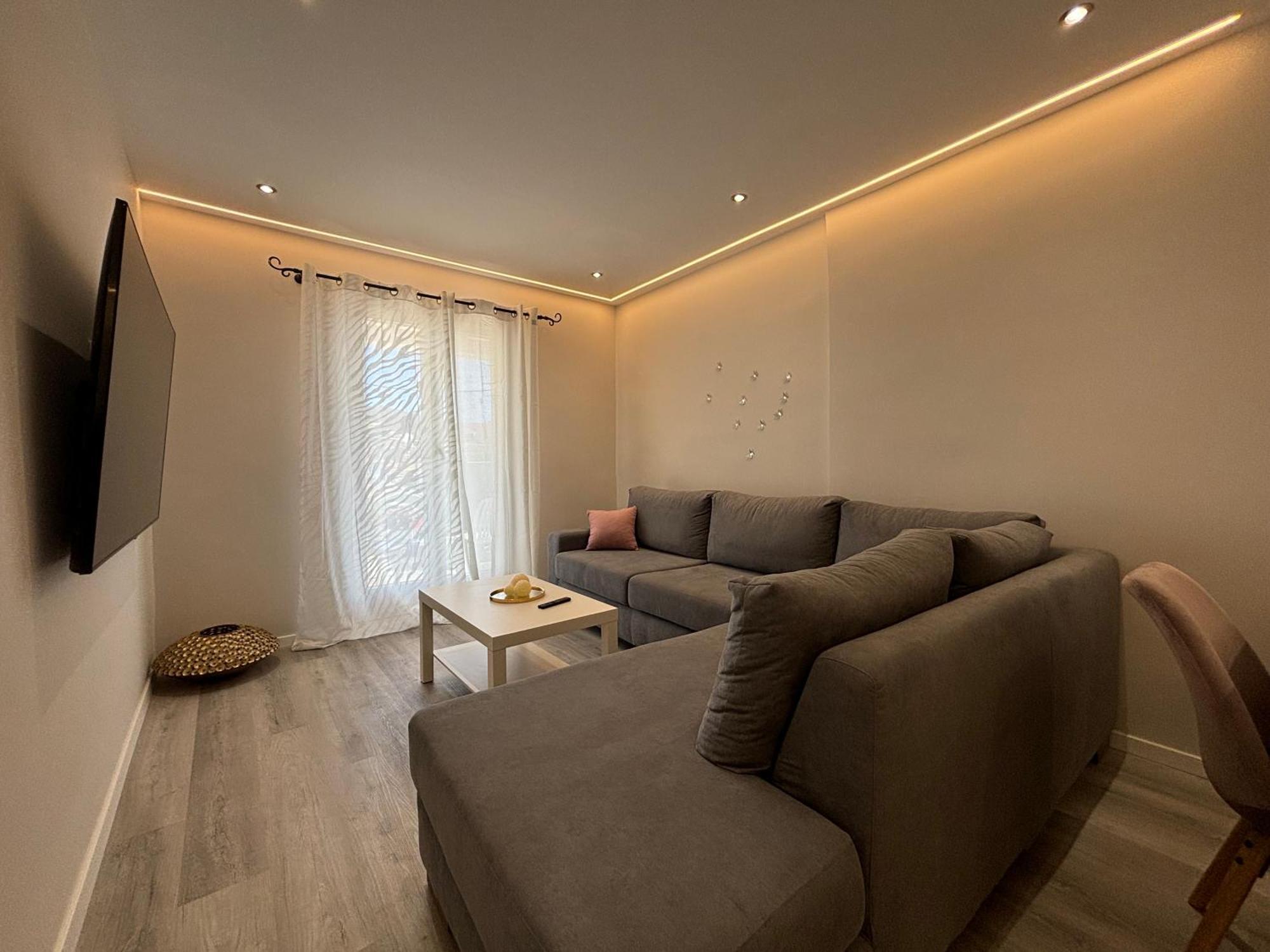 Mayflower Apartments คัสซิโอปี ภายนอก รูปภาพ