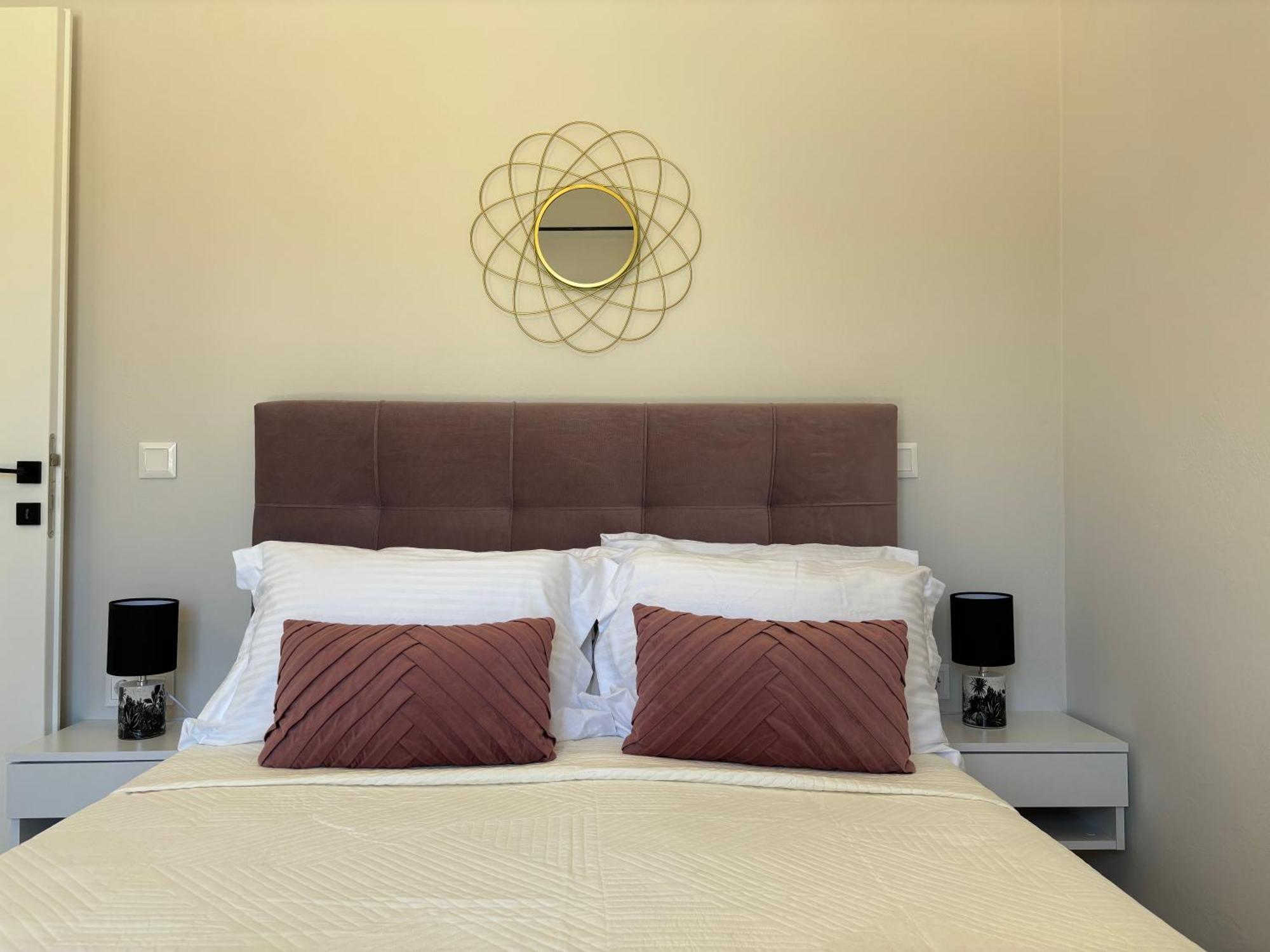 Mayflower Apartments คัสซิโอปี ภายนอก รูปภาพ